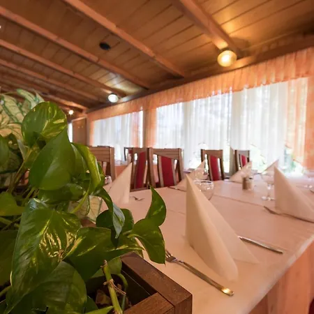 Μοτέλ Finida, Motel, Restavracija In Pivovarna