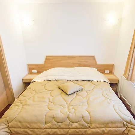 Finida, Motel, Restavracija In Pivovarna Μοτέλ *